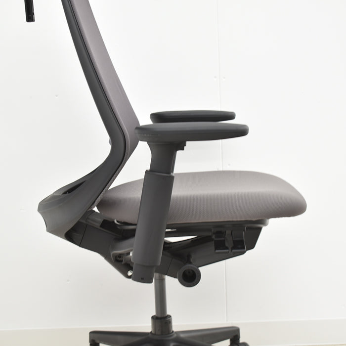 【中古】ウチダ Nimbus ニンバス 可動肘 ハイバック ランバーサポート 2023年製 2024031103【中古オフィス家具】