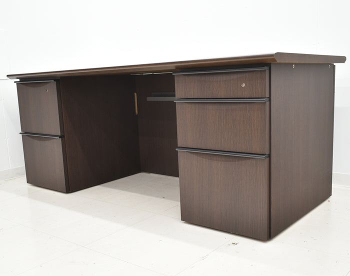 【中古】イトーキ XWシリーズ 役員用両袖机 W1800 2024040402【中古オフィス家具】