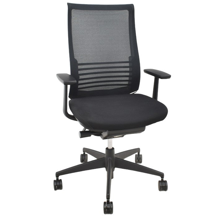【中古】コクヨ ベゼル 固定肘 ウェブモーションサポート 2024042502【中古オフィス家具】【商品画像1】