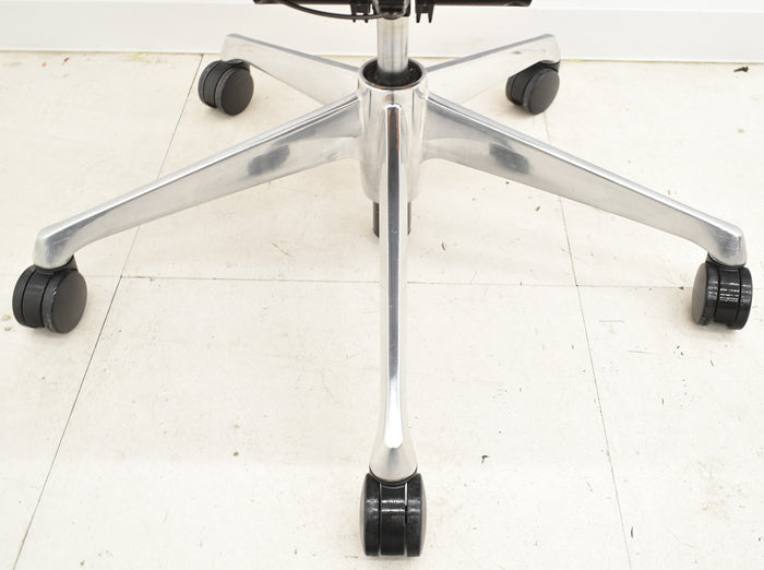 【中古】オカムラ バロン エクストラハイバック 可動ヘッドレスト 可動肘(新型肘パット)ポリッシュ ハンガー ランバーサポート  2024042504【中古オフィス家具】【商品画像11】
