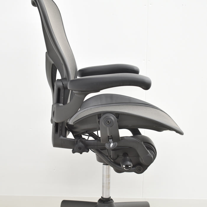 【中古】ハーマンミラー アーロンチェア Bサイズ フル装備 ポスチャーフィット 肘レバータイプ(新型肘パット) 2024042620【中古オフィス家具】【商品画像17】