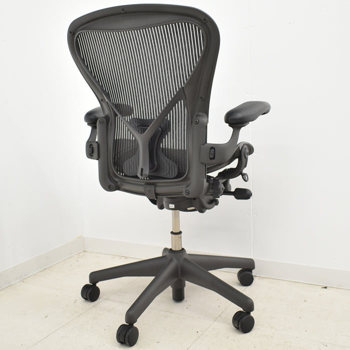 【中古】ハーマンミラー アーロンチェア Bサイズ 可動肘 ポスチャーフィット(パット新品交換済)リクライニング範囲調整 2024043002【中古オフィス家具】【商品画像15】