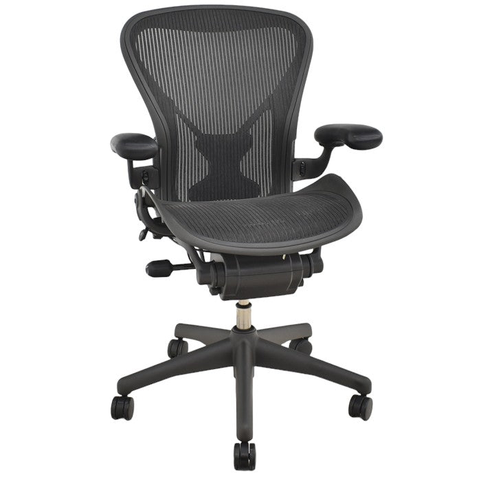 【中古】ハーマンミラー アーロンチェア Bサイズ 可動肘 ポスチャーフィット(パット新品交換済)リクライニング範囲調整 2024043002【中古オフィス家具】【商品画像1】