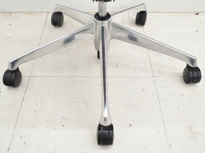 【中古】オカムラ バロン ハイバック 固定肘 グラデーションメッシュ ポリッシュ 2024051302【中古オフィス家具】【商品画像9】