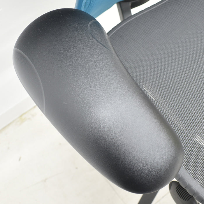 【中古】ハーマンミラー ミラ2チェア 可動肘 ランバーサポート 前傾機能付 バタフライバック 2017年製 2024051304【中古オフィス家具】【商品画像6】