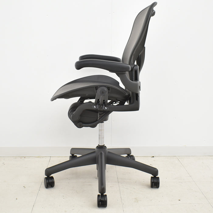 【中古】ハーマンミラー Hermanmilller アーロンチェア Bサイズ フル装備 ポスチャーフィット 肘レバータイプ 2024051703【中古オフィス家具】【商品画像12】