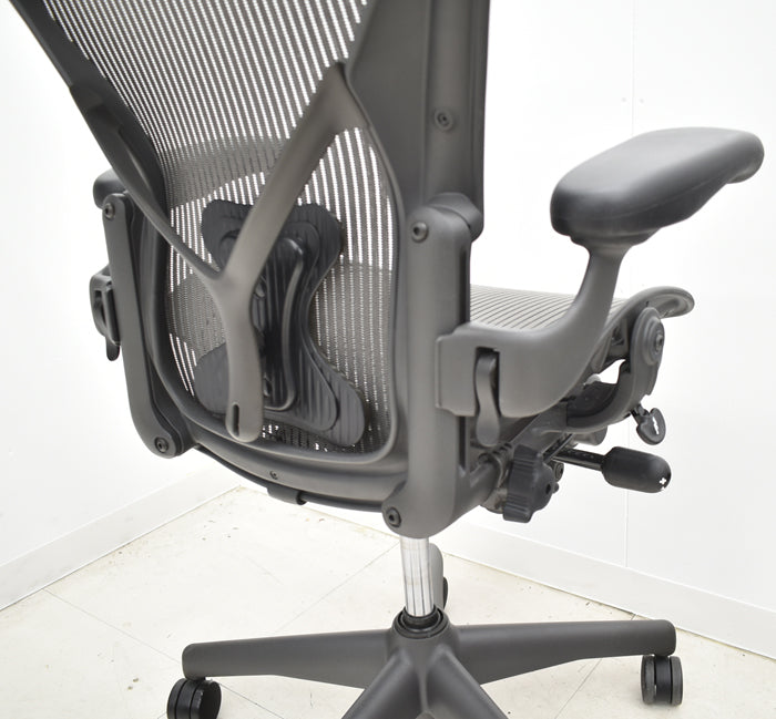 【中古】ハーマンミラー Hermanmilller アーロンチェア Bサイズ フル装備 ポスチャーフィット 肘レバータイプ 2024051703【中古オフィス家具】【商品画像17】