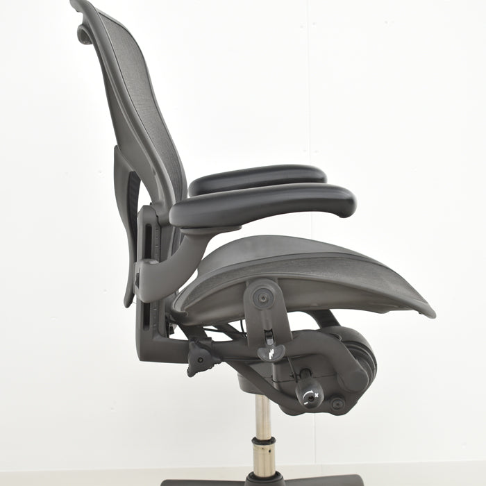 【中古】ハーマンミラー アーロンチェア Bサイズ 可動肘 ポスチャーフィット リクライニング範囲調整 2024052202【中古オフィス家具】【商品画像16】