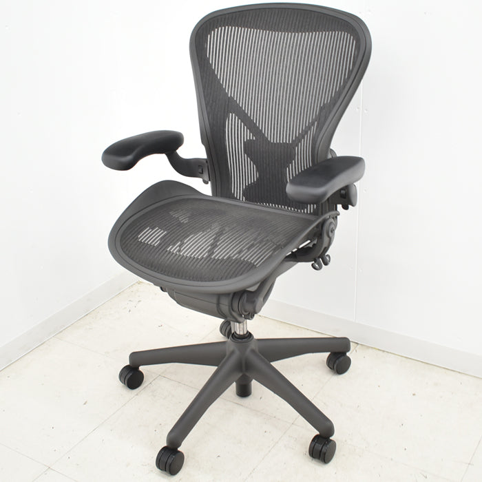 【中古】ハーマンミラー アーロンチェア Bサイズ フル装備 ポスチャーフィット 肘レバータイプ 2024052303【中古オフィス家具】【商品画像2】