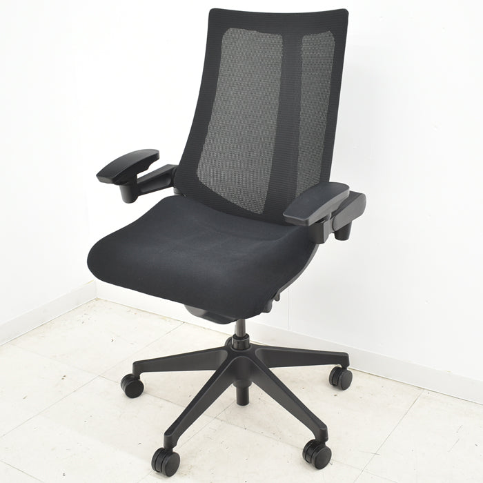【中古】イトーキ アクトチェア 4Dリンクアーム 2021年製 2024052404【中古オフィス家具】【商品画像2】