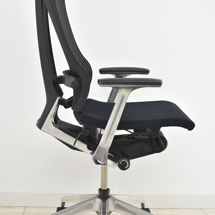 【中古】イトーキ スピーナ 固定肘 エラストマーバック ポリッシュ アクティブランバーサポート 2024060701【中古オフィス家具】