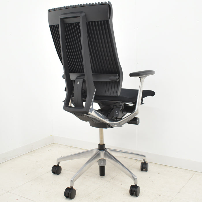 【中古】イトーキ スピーナ 固定肘 エラストマーバック ポリッシュ アクティブランバーサポート 2024060701【中古オフィス家具】