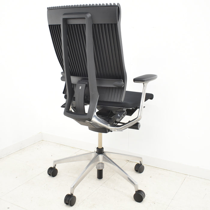 【中古】イトーキ スピーナ 固定肘 エラストマーバック ポリッシュ アクティブランバーサポート 2024060702【中古オフィス家具】