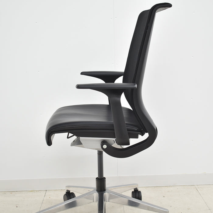 【中古】スチールケース シンクチェア 固定肘 座面革張り ポリッシュ 2024060704【中古オフィス家具】