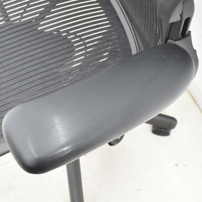 【中古】ハーマンミラー Hermanmilller アーロンチェア Bサイズ フル装備 ランバーサポート 2024060802【中古オフィス家具】