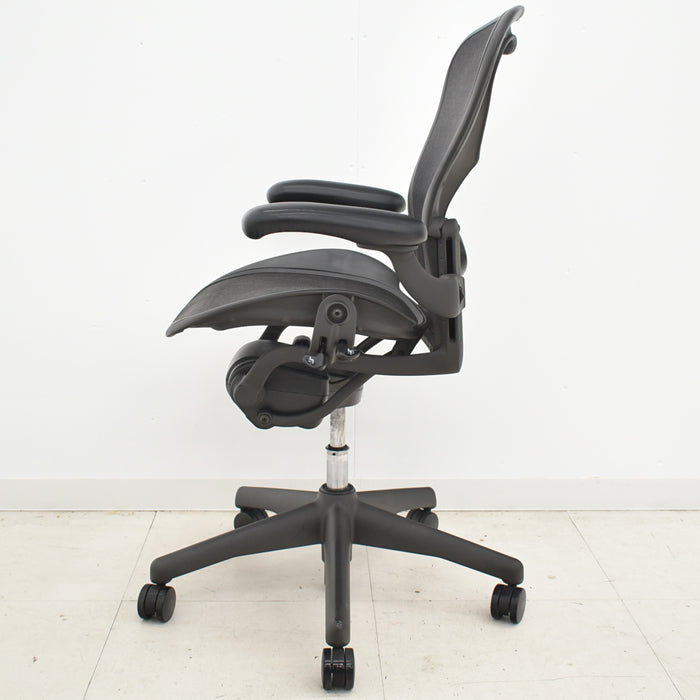 【中古】ハーマンミラー Hermanmilller アーロンチェア Bサイズ フル装備 ランバーサポート 2024060802【中古オフィス家具】
