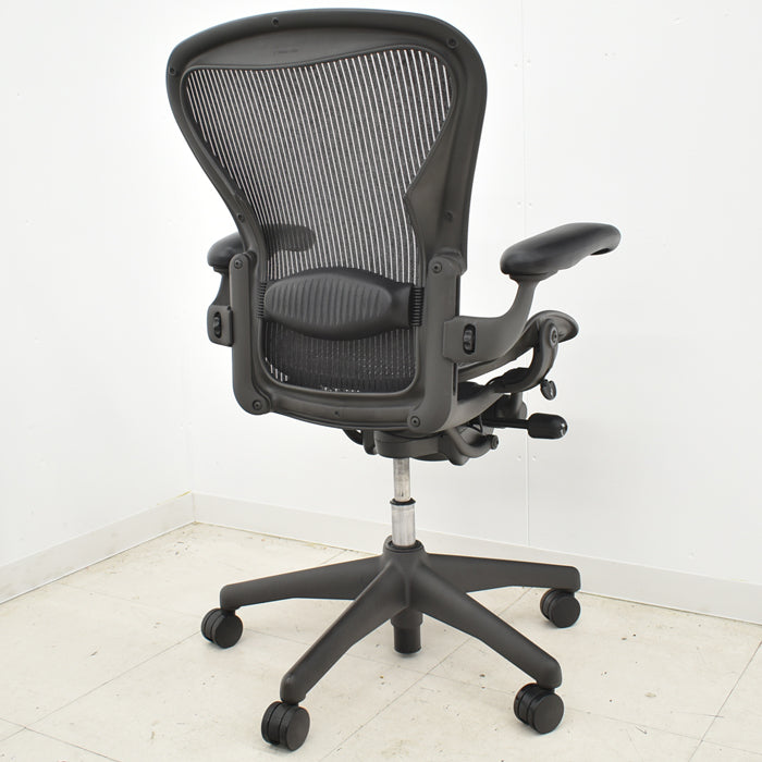 【中古】ハーマンミラー Hermanmilller アーロンチェア Bサイズ フル装備 ランバーサポート 2024060802【中古オフィス家具】