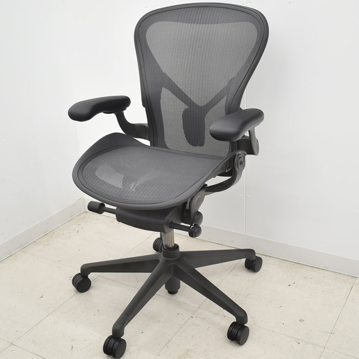 【中古】ハーマンミラー アーロンチェア リマスタードライト Bサイズ 固定ポスチャーフィット 2024060807【中古オフィス家具】