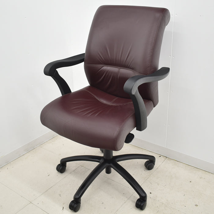 【中古】キールハワー ダンフォース ミドルバック 固定肘 総革張り 2024062004【中古オフィス家具】