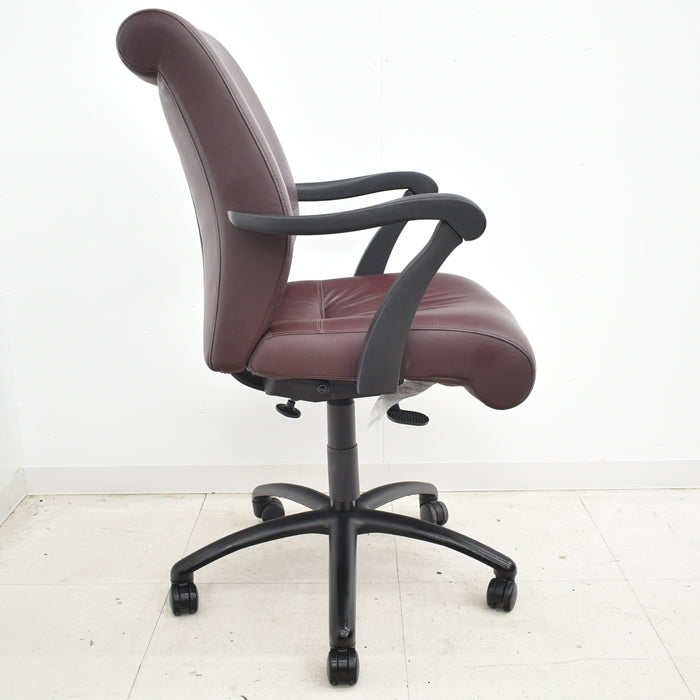 【中古】キールハワー ダンフォース ミドルバック 固定肘 総革張り 2024062005【中古オフィス家具】
