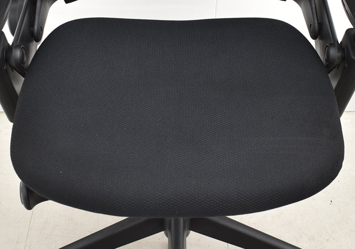 【中古】スチールケース リープV2 可動肘 ハンガー付 USモデル 2024062203【中古オフィス家具】