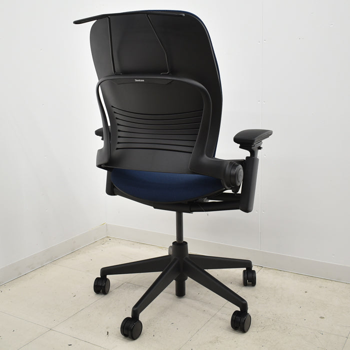 【中古】スチールケース リープV2 可動肘 ハンガー付 USモデル 新型肘パット 2024062205【中古オフィス家具】