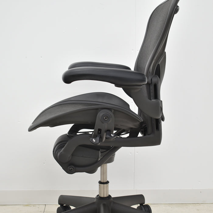 【中古】ハーマンミラー アーロンチェア Aサイズ フル装備 ポスチャーフィット 2024070207【中古オフィス家具】