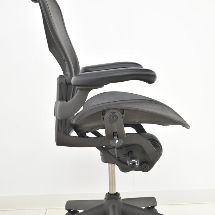 【中古】ハーマンミラー アーロンチェア Bサイズ スタンダード 2024070901【中古オフィス家具】