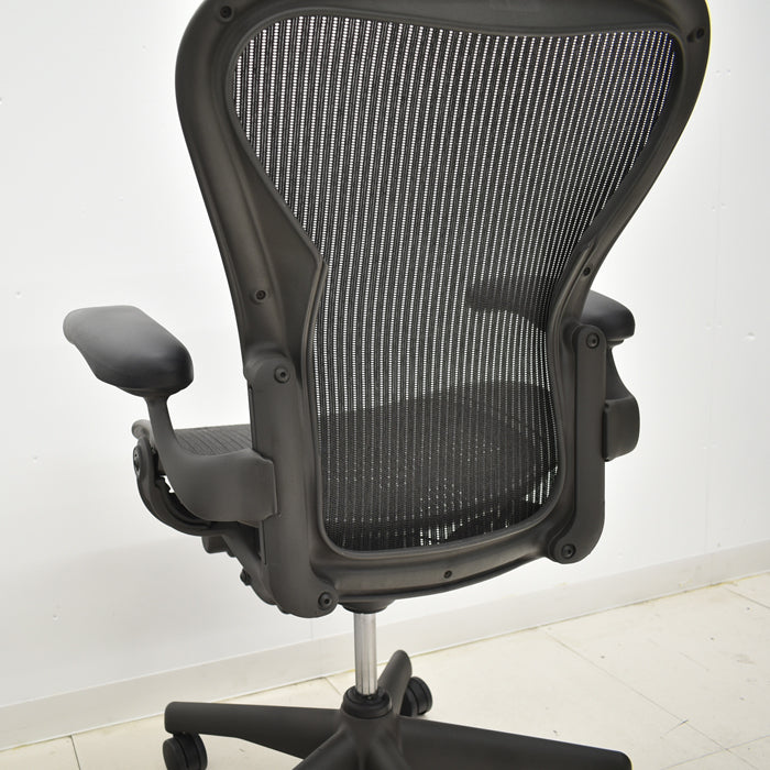【中古】ハーマンミラー アーロンチェア Bサイズ スタンダード 2024070904【中古オフィス家具】