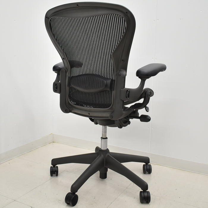 【中古】ハーマンミラー アーロンチェア Bサイズ フル装備 ランバーサポート 2024071009【中古オフィス家具】