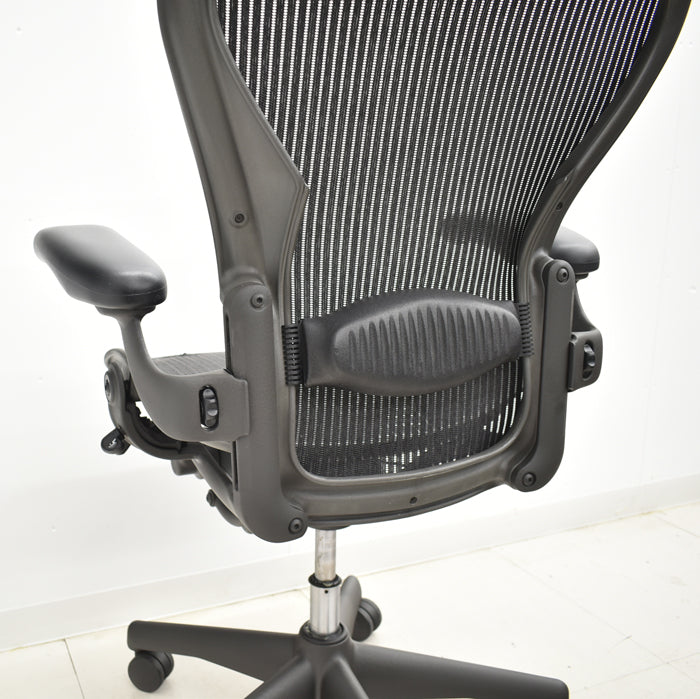 【中古】ハーマンミラー アーロンチェア Bサイズ フル装備 ランバーサポート 2024071009【中古オフィス家具】