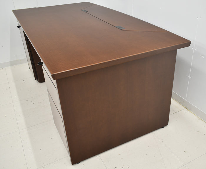 【中古】オカムラ ネーベクスプロ 役員用両袖デスク W1800 2024071902【中古オフィス家具】