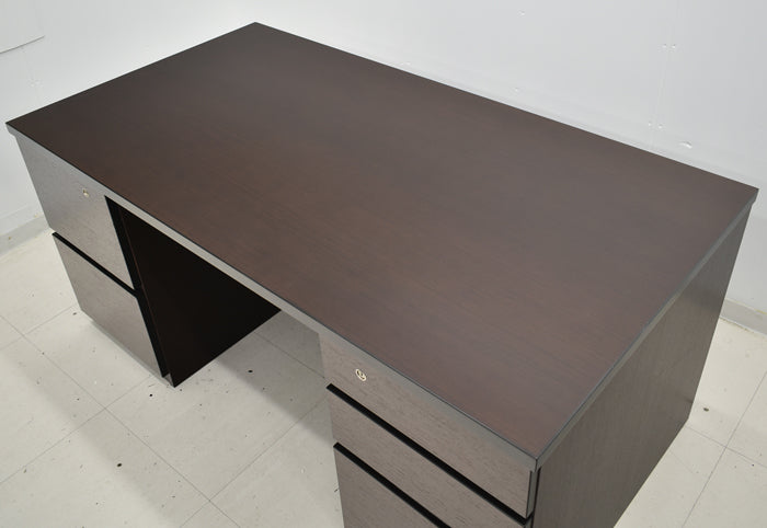 【中古】イトーキ X09シリーズ 役員用両袖机 オークダークブラウン W1600 2024072901【中古オフィス家具】