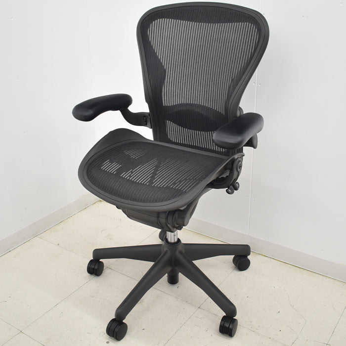 【中古】ハーマンミラー アーロンチェア Bサイズ フル装備 ランバーサポート 2024073007【中古オフィス家具】