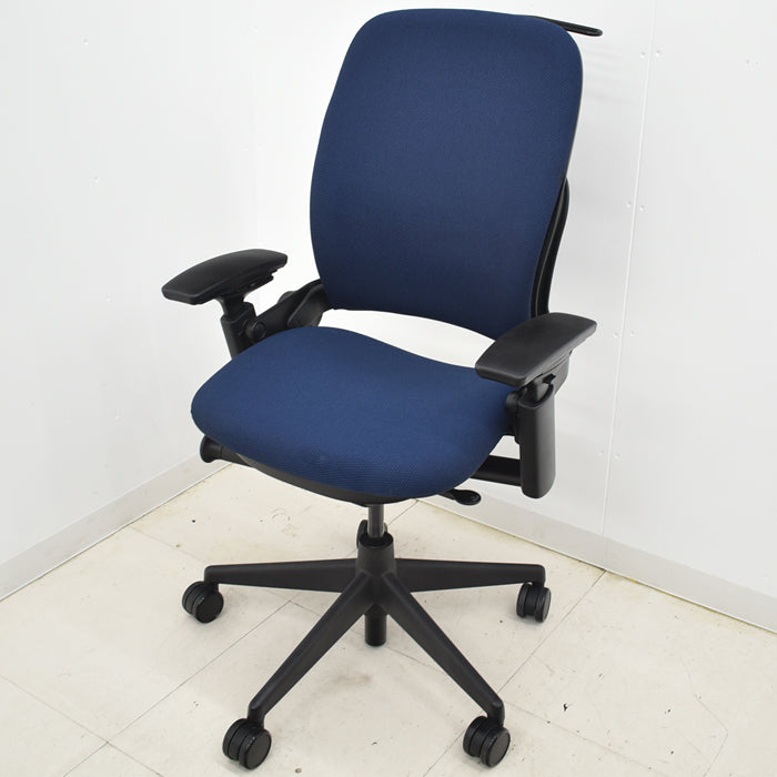 【中古】スチールケース リープV2 可動肘 ハンガー付 2024090605【中古オフィス家具】