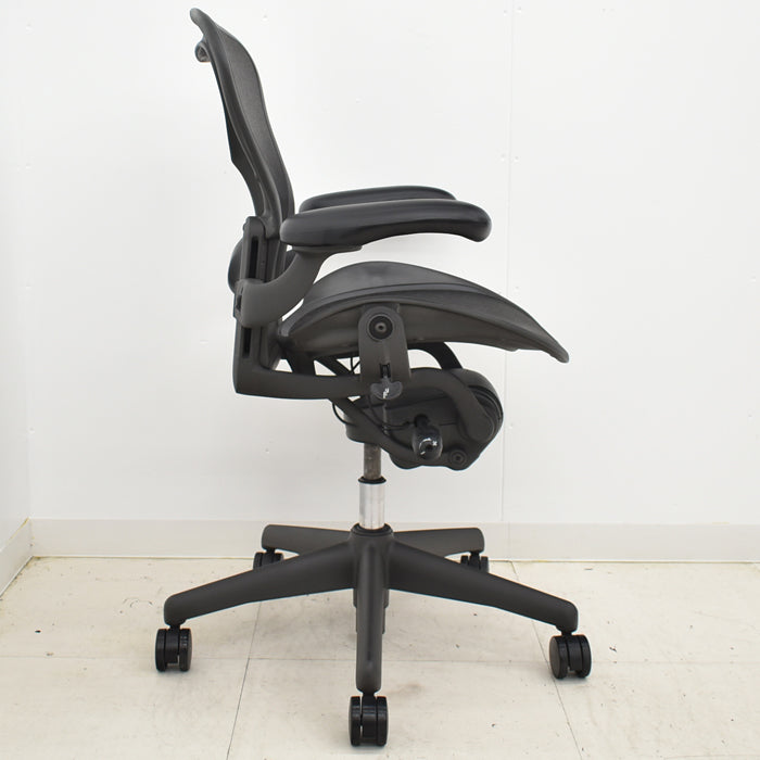【中古】ハーマンミラー アーロンチェア Aサイズ フル装備 ランバーサポート 2024091903【中古オフィス家具】