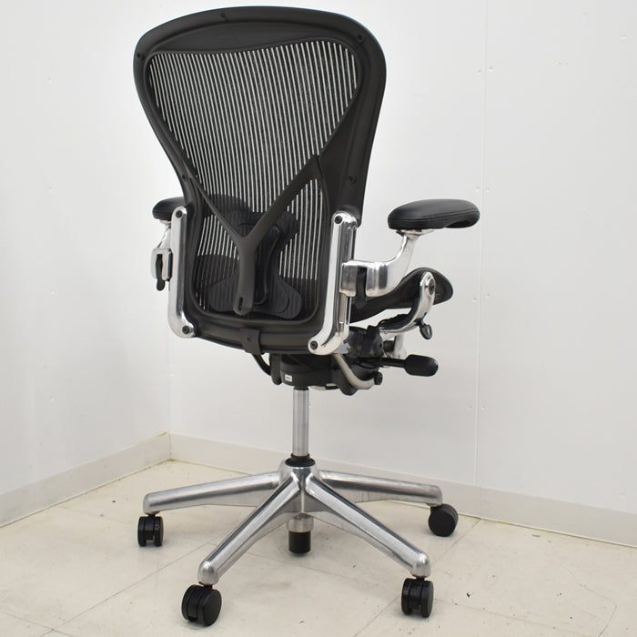【中古】ハーマンミラー アーロンチェア Bサイズ フル装備 ポスチャーフィット ポリッシュ 2024092002【中古オフィス家具】