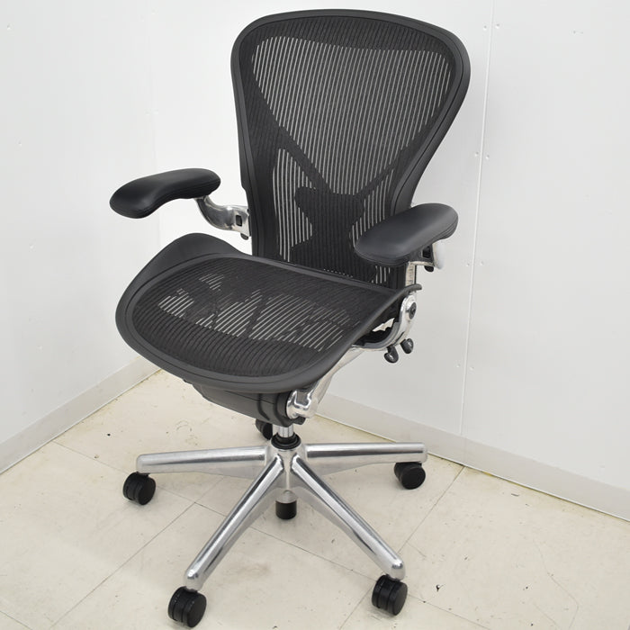 【中古】ハーマンミラー アーロンチェア Bサイズ フル装備 ポスチャーフィット ポリッシュ 肘レバータイプ 2024092402【中古オフィス家具】