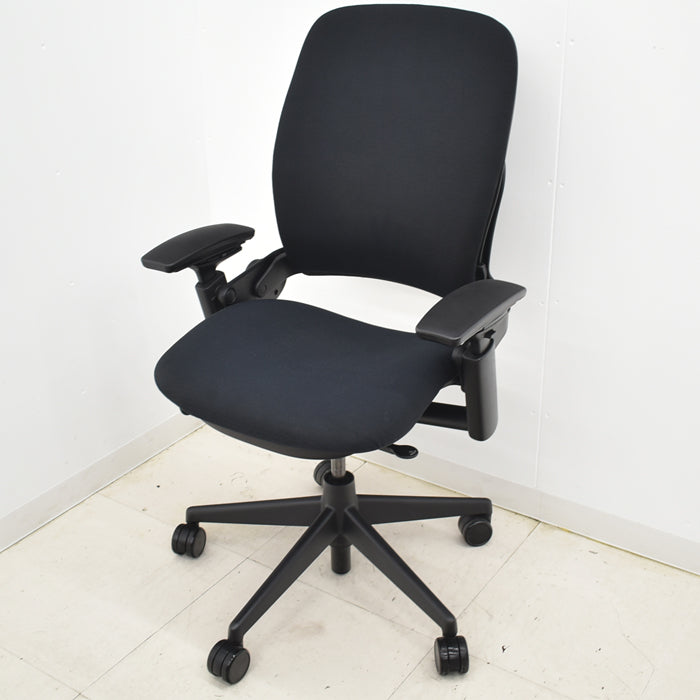【中古】スチールケース リープV2 ランバーサポート USモデル 2024092502【中古オフィス家具】