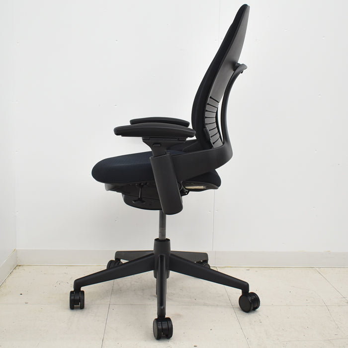 【中古】スチールケース リープV2 ランバーサポート USモデル 2024092502【中古オフィス家具】