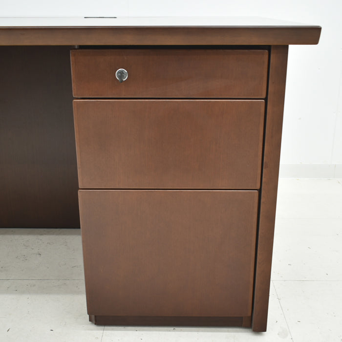 【中古】オカムラ ネーベクスプロ 役員用両袖デスク W1800 2024092604【中古オフィス家具】