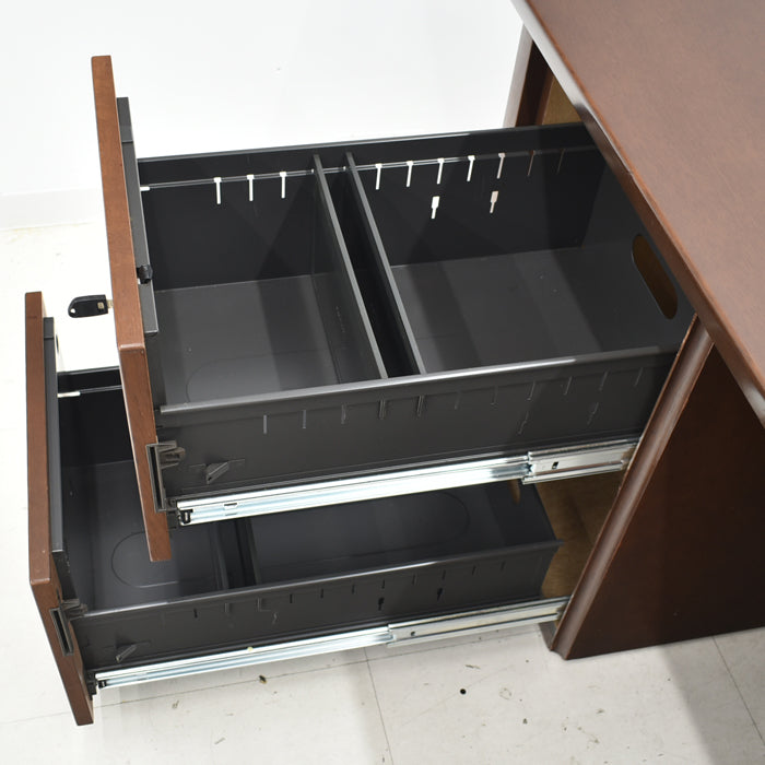 【中古】オカムラ ネーベクスプロ 役員用両袖デスク W1800 2024092604【中古オフィス家具】