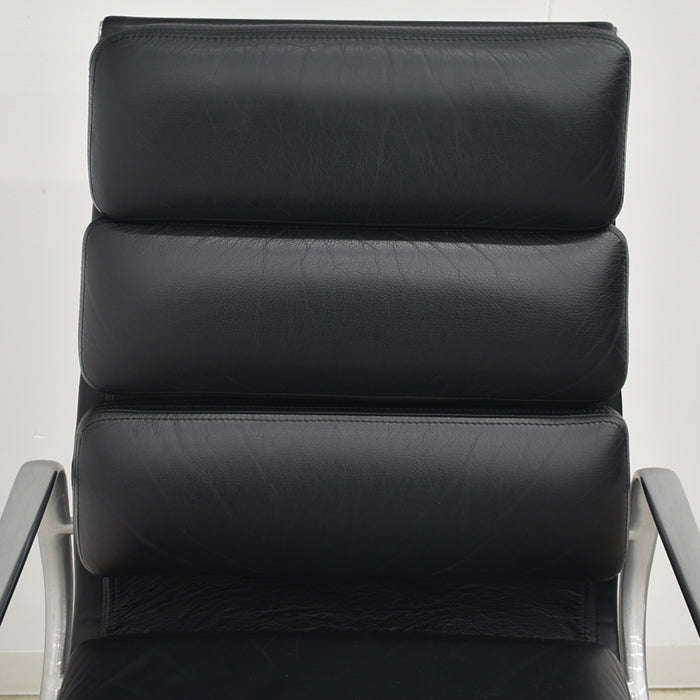 【中古】ハーマンミラー イームズ ソフトパッドグループエグゼクティブチェア ポリッシュ 革張り 2024101003【中古オフィス家具】