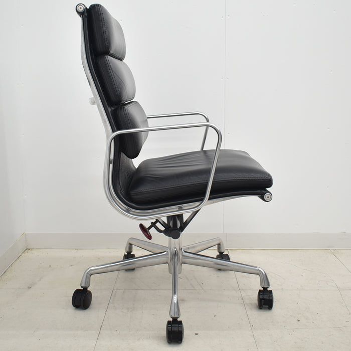 【中古】ハーマンミラー イームズ ソフトパッドグループエグゼクティブチェア ポリッシュ 革張り 2024101003【中古オフィス家具】
