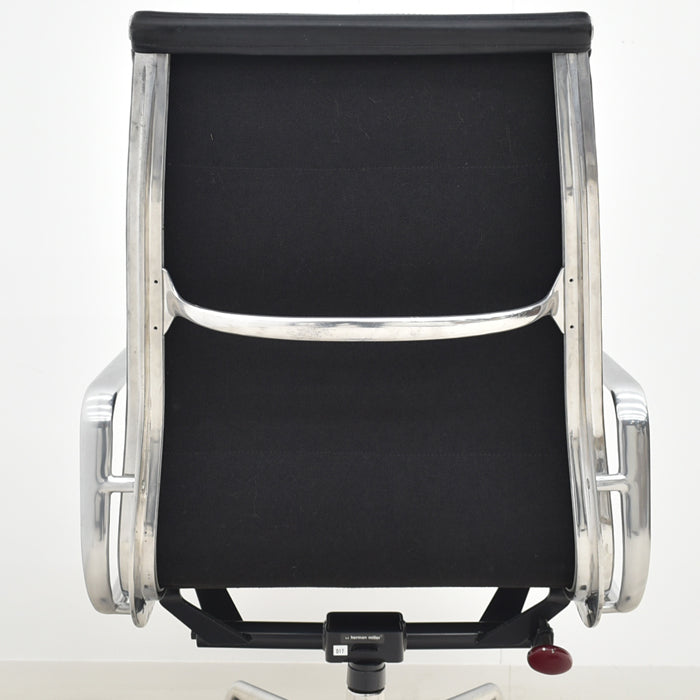 【中古】ハーマンミラー イームズ ソフトパッドグループエグゼクティブチェア ポリッシュ 革張り 2024101202【中古オフィス家具】