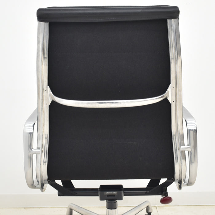 【中古】ハーマンミラー イームズ ソフトパッドグループエグゼクティブチェア ポリッシュ 革張り 2024101203【中古オフィス家具】