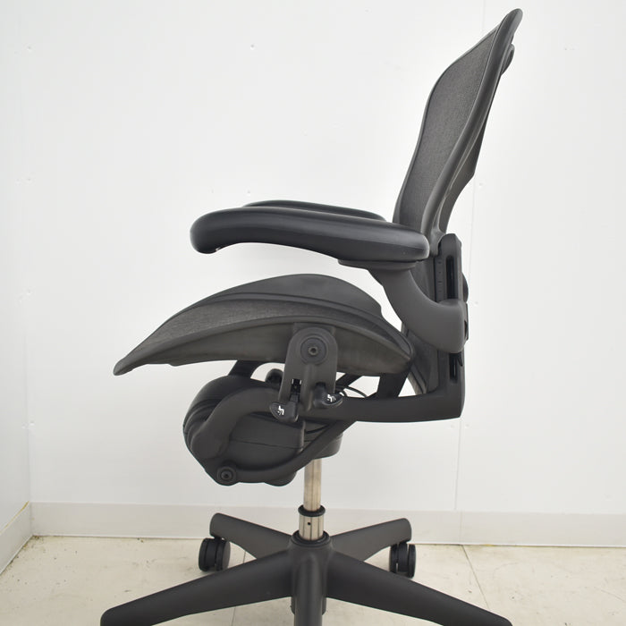 【中古】ハーマンミラー アーロンチェア フル装備 Aサイズ ランバーサポート 肘レバータイプ 2024101802【中古オフィス家具】