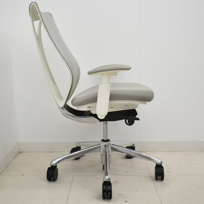 【中古】オカムラ サブリナ 前傾機能付 可動肘 ポリッシュ 2024110503【中古オフィス家具】