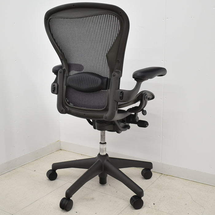 【中古】ハーマンミラー アーロンチェア Bサイズ フル装備 ランバーサポート 2024110702【中古オフィス家具】