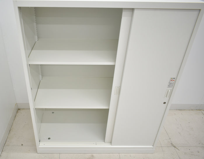 【中古】オカムラ レクトライン 引き違い書庫(3枚)ベース付 W900 2024110706【中古オフィス家具】